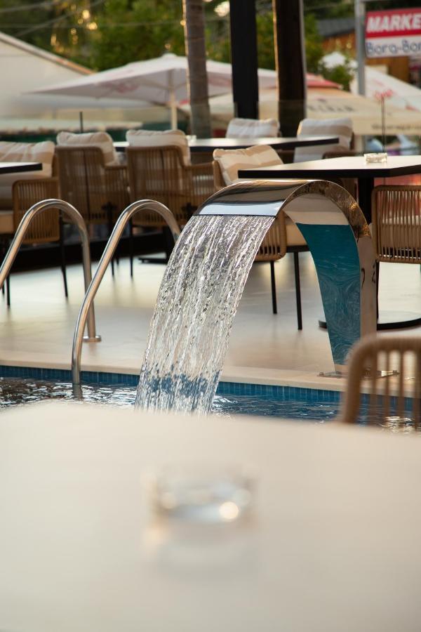 Colosseum Hotel Ksamil Exterior foto