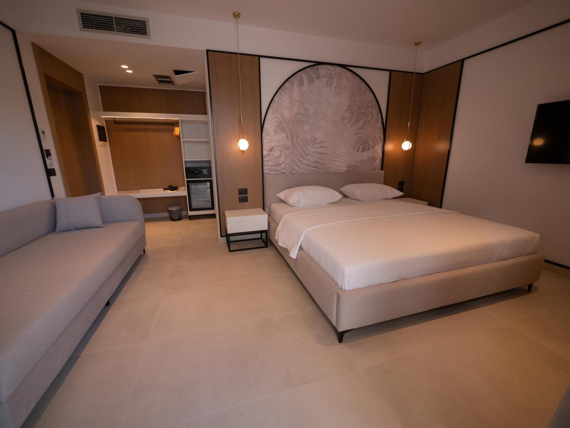 Colosseum Hotel Ksamil Exterior foto